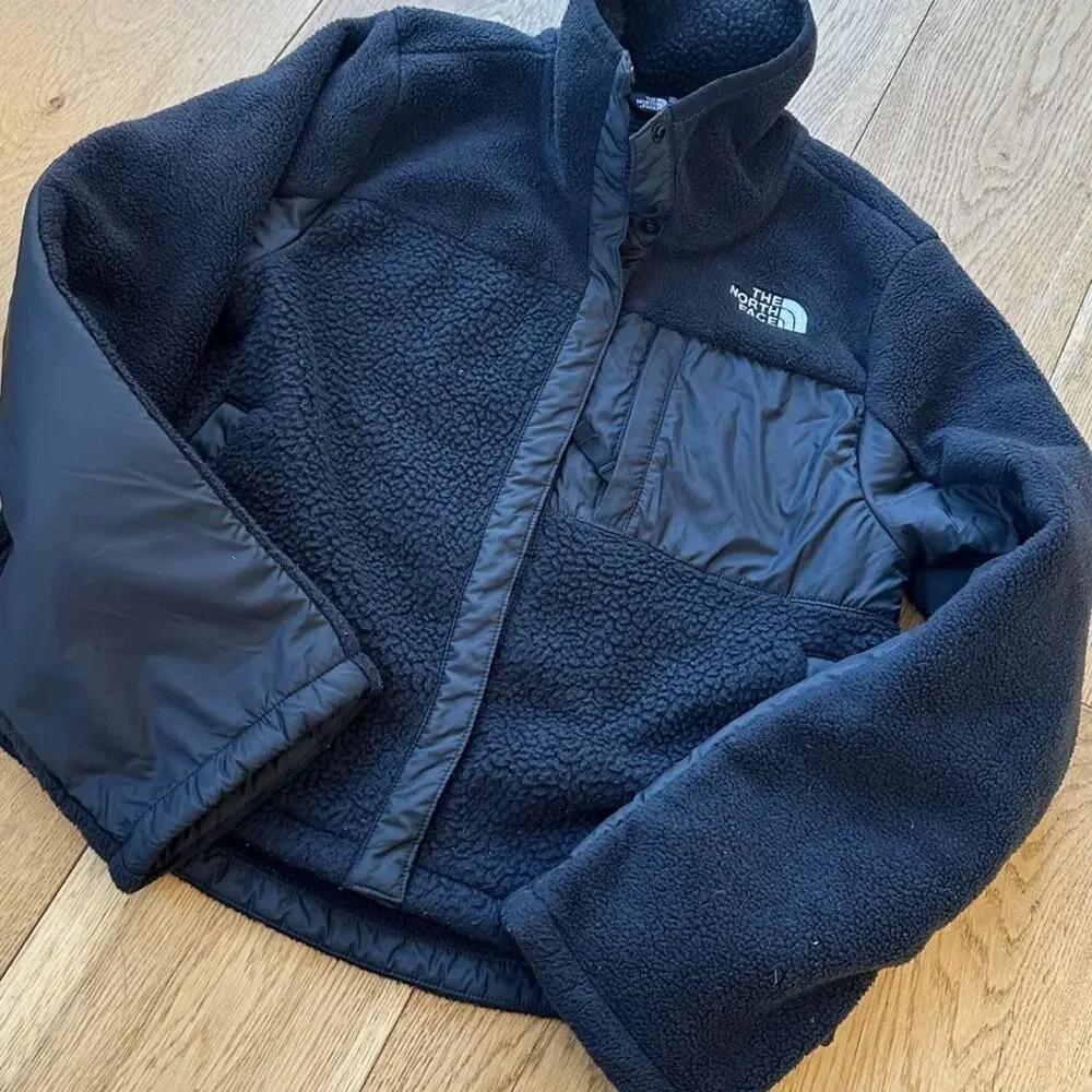 The North Face Girls Mash-Up Fleece Jacket – All Black – Size Large